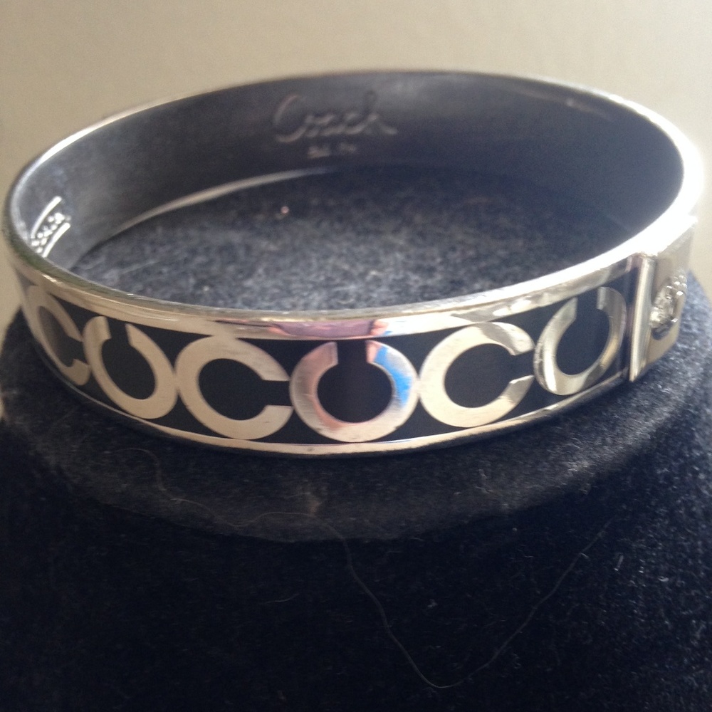 Statement Piece,Feminine,Glam,Coach Bracelet.